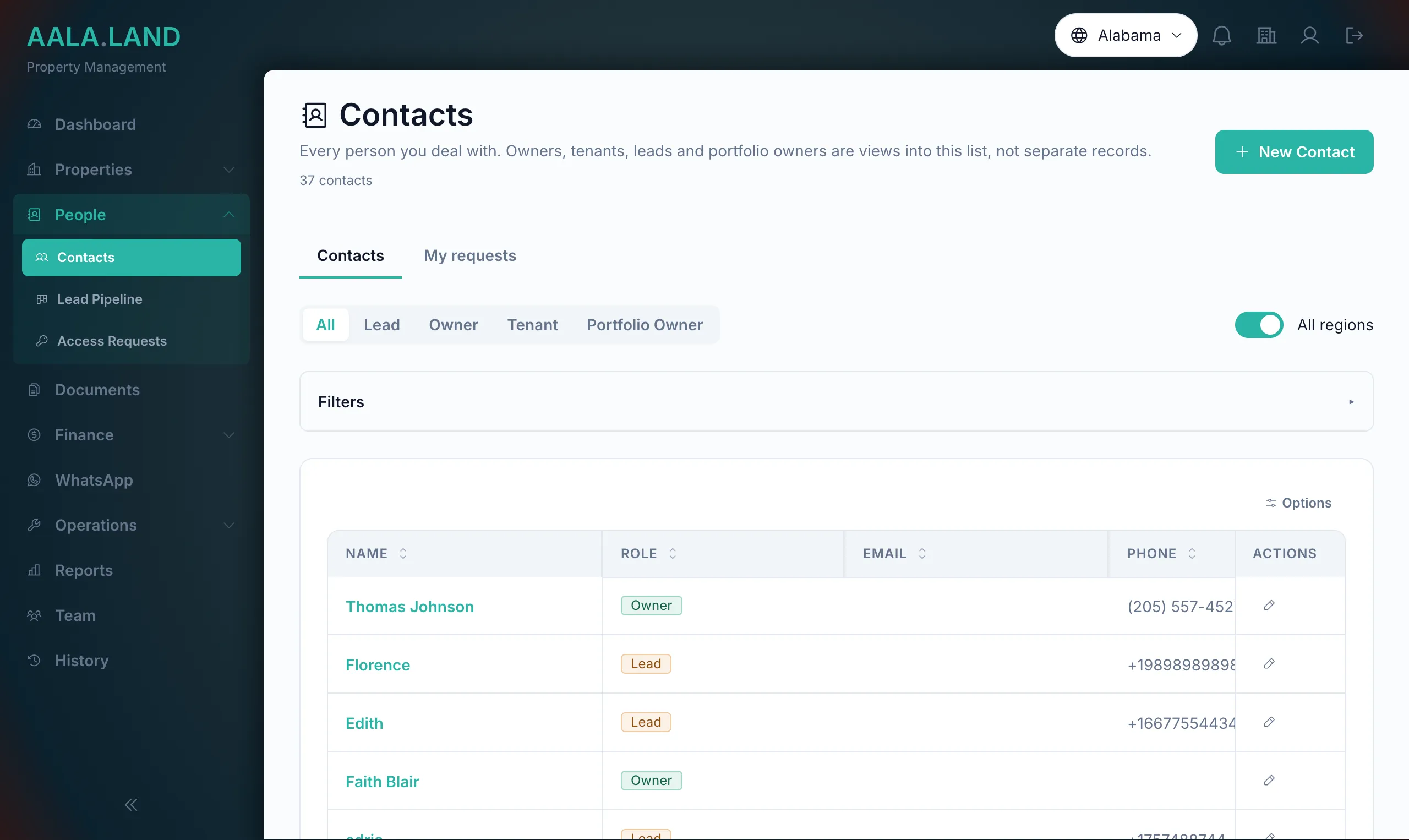 Contacts list with role filters for owners, tenants and leads in AALA.LAND